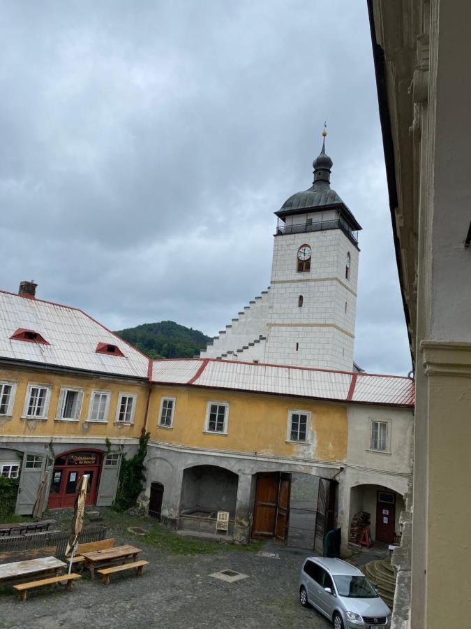 Apartman Gold Na Zamku Česká Kamenice Exteriör bild